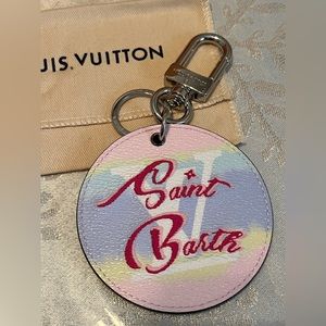 Luis Vuitton keychain
